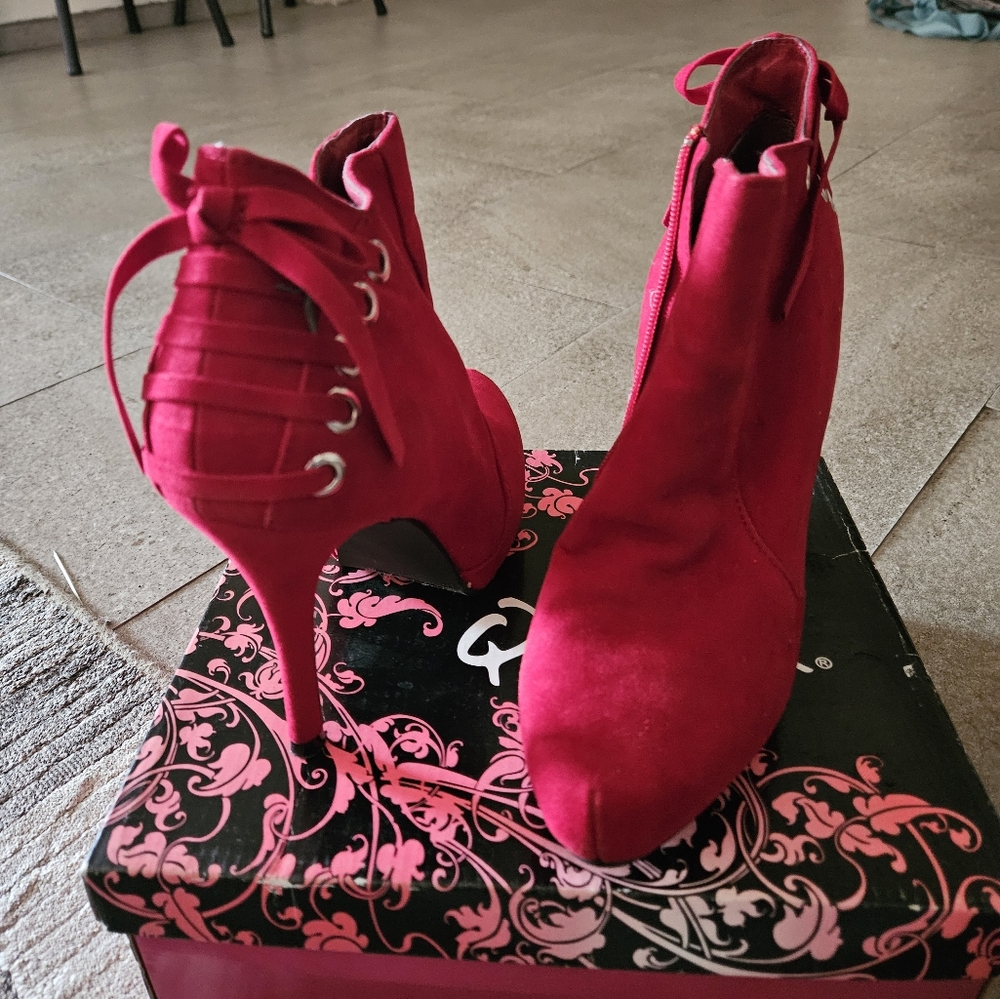 Ladies ankle boots